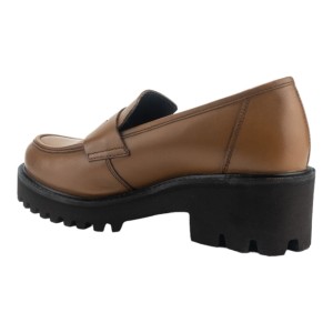 Adam's Shoes Women's Moccasins.