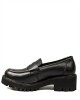 Γυναικεία δερμάτινα Loafers. Γυναικεία δερμάτινα Loafers.